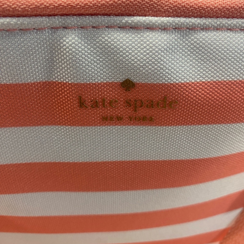 🆕♠️kate spade♠️ Cooler Bag, “Coral Stripes”♠️ - Picture 5 of 6